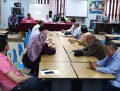 وكيل تعليم كفر الشيخ تبحث آلية تسليم أبحاث الطلاب وسبل تقويمها وإعلان النتائج