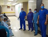 صور.. مستشفى إسنا للحجر الصحى تعلن خروج 10 متعافين جدد بينهم سيدة ورضيعتها