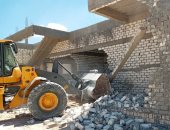 صور.. تنفيذ 18 قرار إزالة لمخالفات البناء وتعديات الأراضى فى العامرية