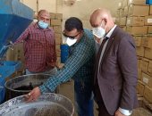 إعدام 1700 كيلو شوكولاتة في مصنع مخالف بالعاشر من رمضان