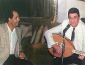 سعيد الشحات يكتب: "ذكريات صحفية ".. استخدمت مع المطرب كارم محمود أسماء أغنياته ليوافق على حوارى الطويل معه فى فيلته بمصر الجديدة.. ولبى طلبى أثناء الحوار بغناء "أمانة عليك ياليل طول" و"عنابى ياعنابى "