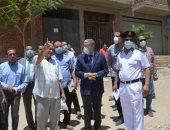 محافظ المنيا يقود حملة لإزالة التعديات بحي غرب ويحٌيل مدير التنظيم للتحقيق