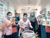 فيديو.. أم ورضيعها ينتصران على فيروس كورونا فى الإمارات