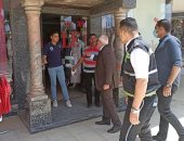 محافظ بورسعيد يشدد على منع تواجد التعديات والمخالفات بالشواع.. صور