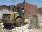 صور.. إزالة 700 حالة تعد ومخالفة بناء على أملاك الدولة والأراضى الزراعية بالغربية