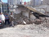 صور ..إزالة التعديات على مساحة 3500 متر من أراضى الدولة شرق الإسكندرية