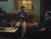 فيديو.. الحب ينبت بقلب خالد الصاوى تجاه صابرين بالحلقة 14 من "ليالينا 80"