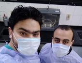 الجيش الأبيض.. محمد صلاح أخصائى تحاليل على خط مواجهة كورونا بمستشفى الأحرار 