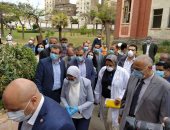 وزيرة الصحة تزور حميات الإسكندرية وتخصص مبنى مستقل لحالات كورونا