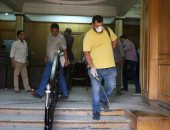 صور.. تعقيم وتطهير مقر النقابة العامة للمحامين