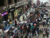 قارئ يشكو التكدس والزحام بسبب سوق عشوائى فى شارع جول جمال بجسر السويس