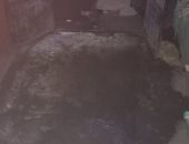 سيبها علينا.. شكوى من غرق شارع الأحلام بمياه الصرف الصحى فى بشتيل الجيزة