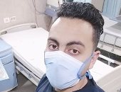 الجيش الأبيض.. "محمد" ممرض على خط مواجهة كورونا بمستشفى جامعة بالمنوفية