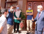 رئيس جامعة المنوفية يلتقى بالفوج الثانى من الأطباء المكلفين بالعمل فى عزل الباجور