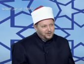 داعية أزهرى: قراءة القرآن بالمنزل ينير بيت القارئ في السماء ..فيديو