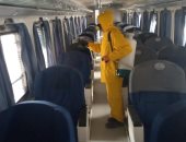 السكة الحديد تواصل أعمال تعقيم المحطات والقطارات ضد كورونا