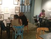 ضبط كافيه داخل شقة سكنية وسط الإسكندرية والحى يغلقه.. صور