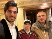 شاهد أحدث ظهور لحمدى فتحى مع والديه عبر إنستجرام