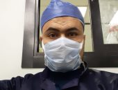 الجيش الأبيض.. وليد فنى أشعة مستشفى الأحرار بالزقازيق فى مواجهة كورونا