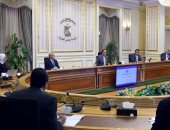 صور.. رئيس الوزراء: تعميم المواصفة المعتمدة للكمامة المستدامة على المصانع