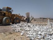 صور.. إزالة تعديات عن 1680 مترا من أراضى الدولة ببرج العرب غرب الإسكندرية