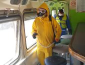 صور.. السكة الحديد تواصل أعمال تعقيم المحطات والقطارات ضد كورونا