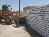 صور ..إسترداد 1200 متر من أراضى الدولة ببرج العرب غرب الإسكندرية