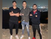 قفشة يتحدى حجر كورونا مع محمد صبحي حارس الزمالك