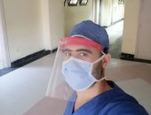 الجيش الأبيض.."أحمد" فنى أشعة بمستشفى الأحرار بالزقازيق فى مواجهة كورونا