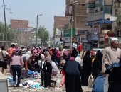 خوفا من كورونا.. "يوسف" يناشد المسئولين التصدى لازدحام سوق الأحد بشبين القناطر