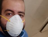 جيشنا الأبيض.. "على" من قلب مستشفى العزل بسيناء على خط مواجهة كورونا