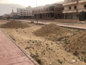 تراكم الرمال أمام المنازل.. شكوى سكان المنطقة السابعة بمدينة الشروق