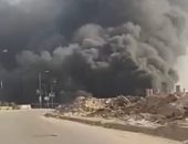 ندب الأدلة الجنائية لمعاينة حريق جراج التوك توك بالإسكندرية 