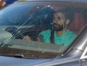 محمد صلاح يعود إلى مركز تدريبات ليفربول بعد غياب 68 يوما بزجاج مكسور