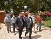 صور وفيديو ..جامعة أسيوط: جاهزون لاستقبال 1000 مصرياً من العائدين من الخارج