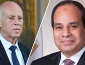 السيسى يهنئ نظيره التونسى بعيد الفطر: أتمنى لبلدكم الأمن والسلام