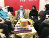 فيديو وصور.. وكيل صحة الغربية يسلم هدية الرئيس لأسرة الممرض الشهيد السيد المحسناوي