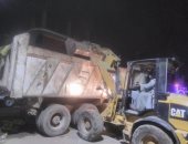 محافظة الجيزة ترفع 590 طن قمامة من أوسيم والمنصورية استعدادا للعيد