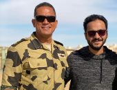 أمير كرارة لـ بيتر ميمى: أهم مخرج فى مصر وربنا يكرمك ودايما تغزو العالم