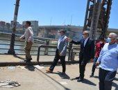 محافظ القليوبية يضبط مخالفين بشبرا الخيمة ويوجه بفرض أقصى العقوبات عليهم