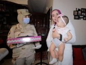 السيسى يقدم هدايا لأبناء وأسر الشهداء والمصابين بمناسبة عيد الفطر