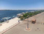 استمرار غلق كورنيش النيل بقنا ووقف الرحلات النيلية ..صور