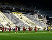 شاهد.. إنقاذ على خط المرمى أول 20 دقيقة سلبية بين دورتموند والبايرن