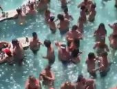 حمامات السباحة بمراكز شباب الدقهلية تكتظ بالزوار في ثانى أيام عيد الأضحى