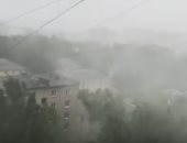 عاصفة شديدة تقتلع أسقف المبانى فى روسيا وتترك 100 ألف شخص بدون كهرباء