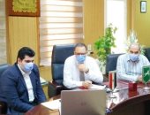 محافظ الشرقية: استمرار أعمال التعقيم بالمستشفيات وتوافر المستلزمات الطبية