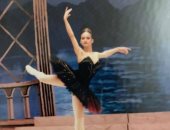 نيللى كريم تستعيد ذكرياتها مع رقص الباليه بصورة قديمة