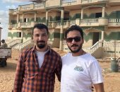 بيتر ميمى مع مهندس ديكور مسلسل "الاختيار": العبقرى أحمد فايز