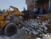 صور.. محافظ كفر الشيخ يتابع تطبيق قرار الحظر وإزالة التعديات ومخالفات البناء