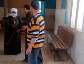 رئيس مدينة الزقازيق يوجه حملات تطهير لقرية شنبارة الميمونة .. صور